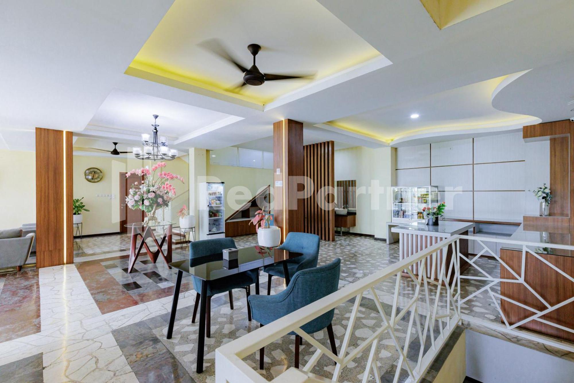 De Malang Sweet Homestay Syariah Mitra Reddoorz Экстерьер фото