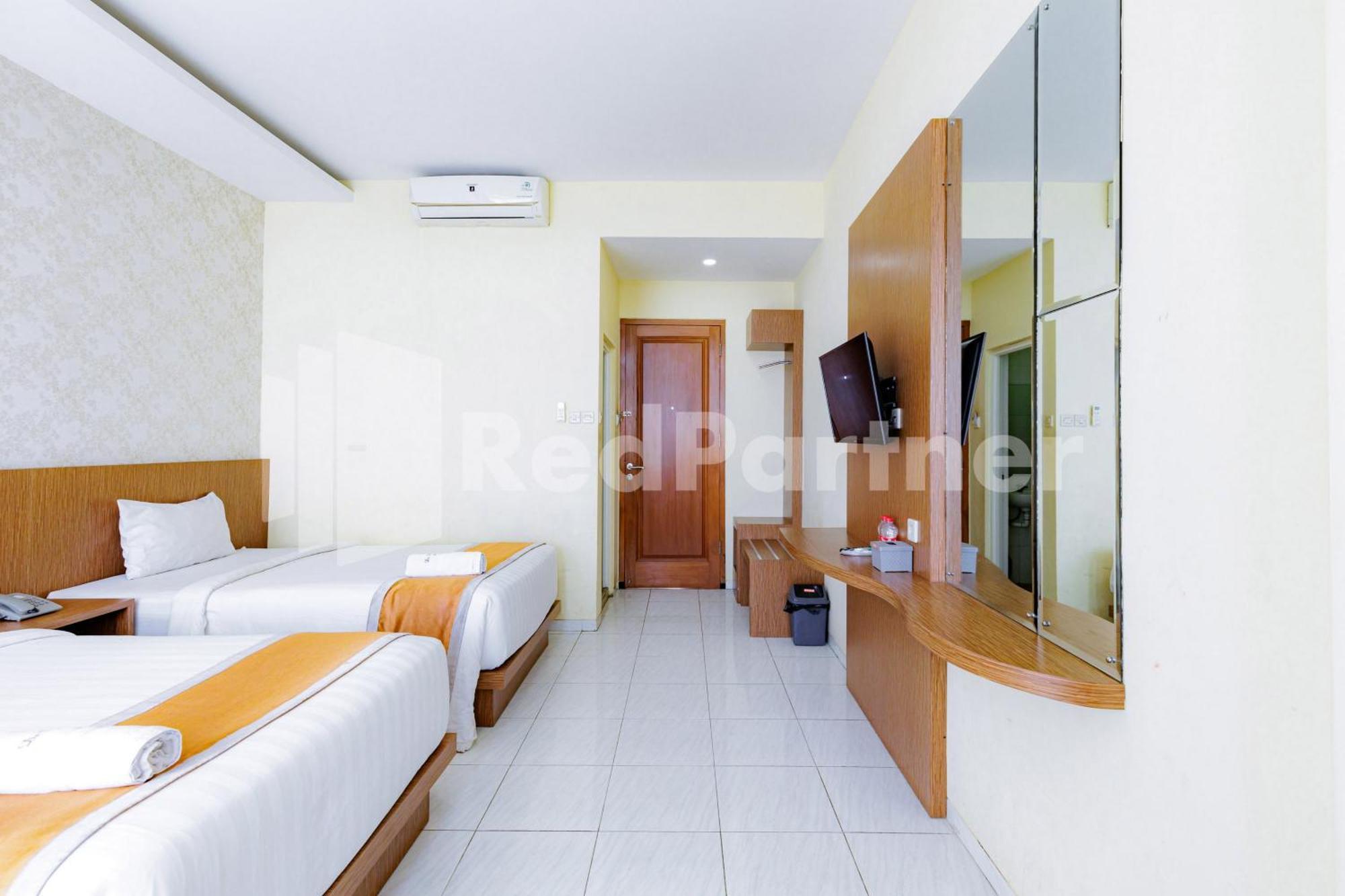 De Malang Sweet Homestay Syariah Mitra Reddoorz Экстерьер фото