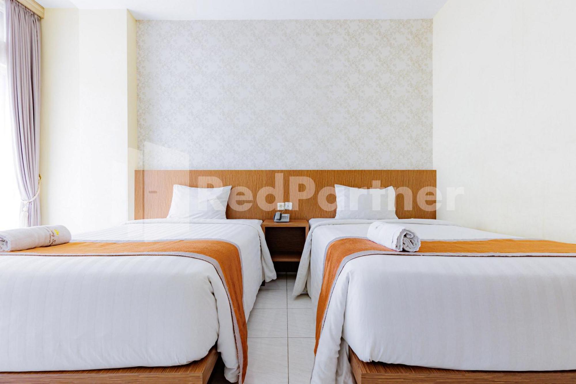 De Malang Sweet Homestay Syariah Mitra Reddoorz Экстерьер фото